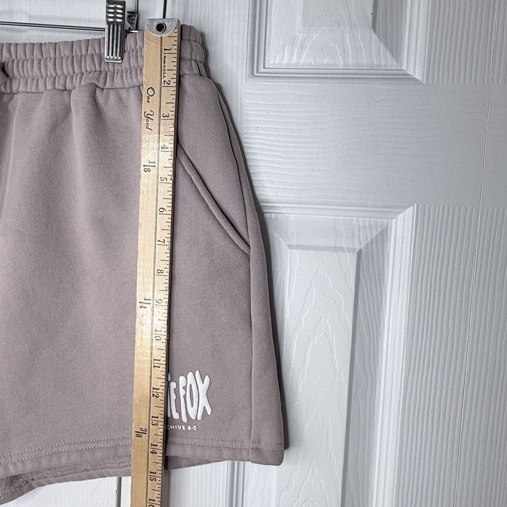White Fox Boutique Archive 6.0 Lounge Sweat Shorts Mauve Purple Fleece SZ M - Picture 6 of 7